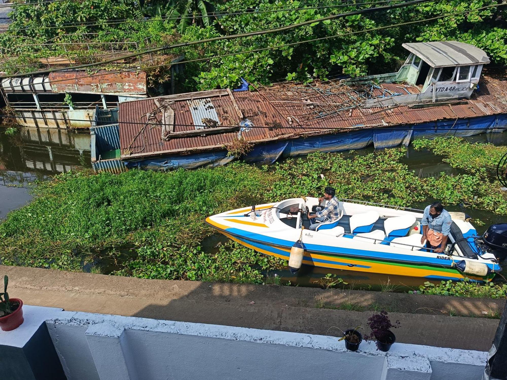Paddy N Canal Homestay Alappuzha Exterior foto